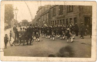 Seaforth Highlanders TA pipes & drums